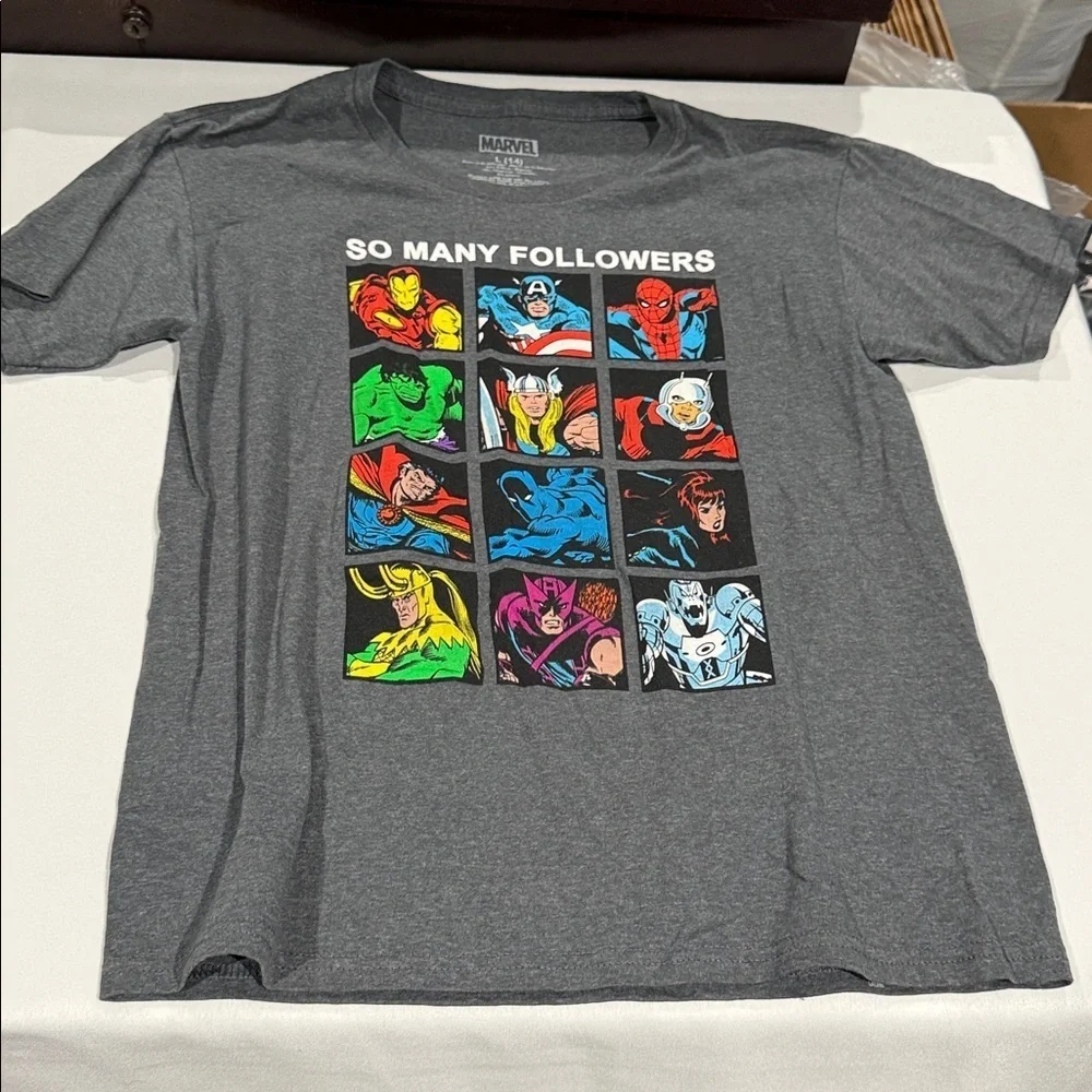 Kids t-shirt bundle. All size large.